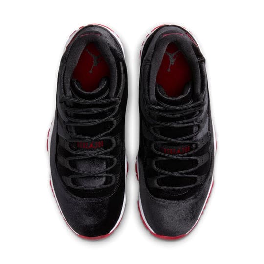 Jordan 11 WMNS Bred Velvet