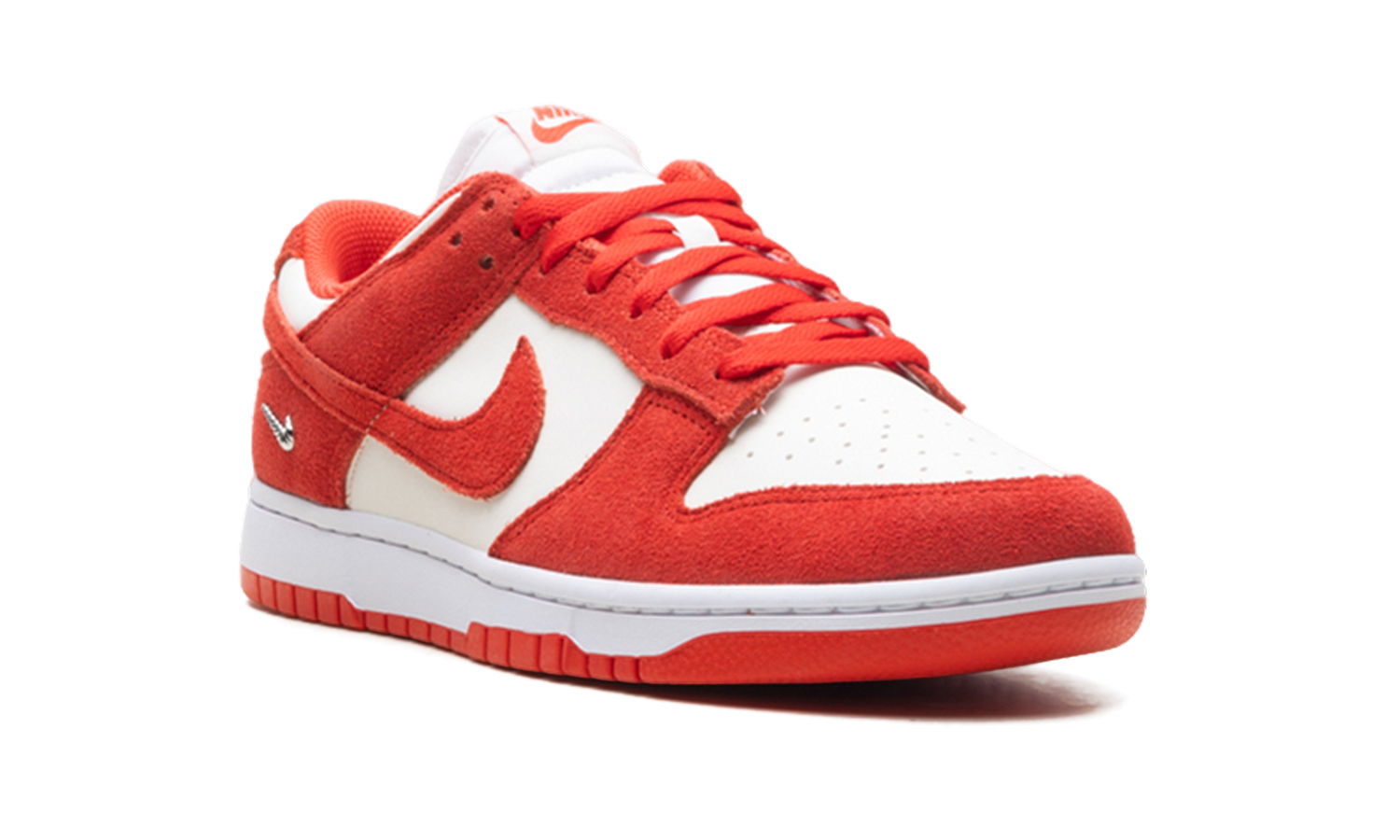 Dunk Low WMNS "Sail White Metallic Silver Light Crimson" IO4244 103