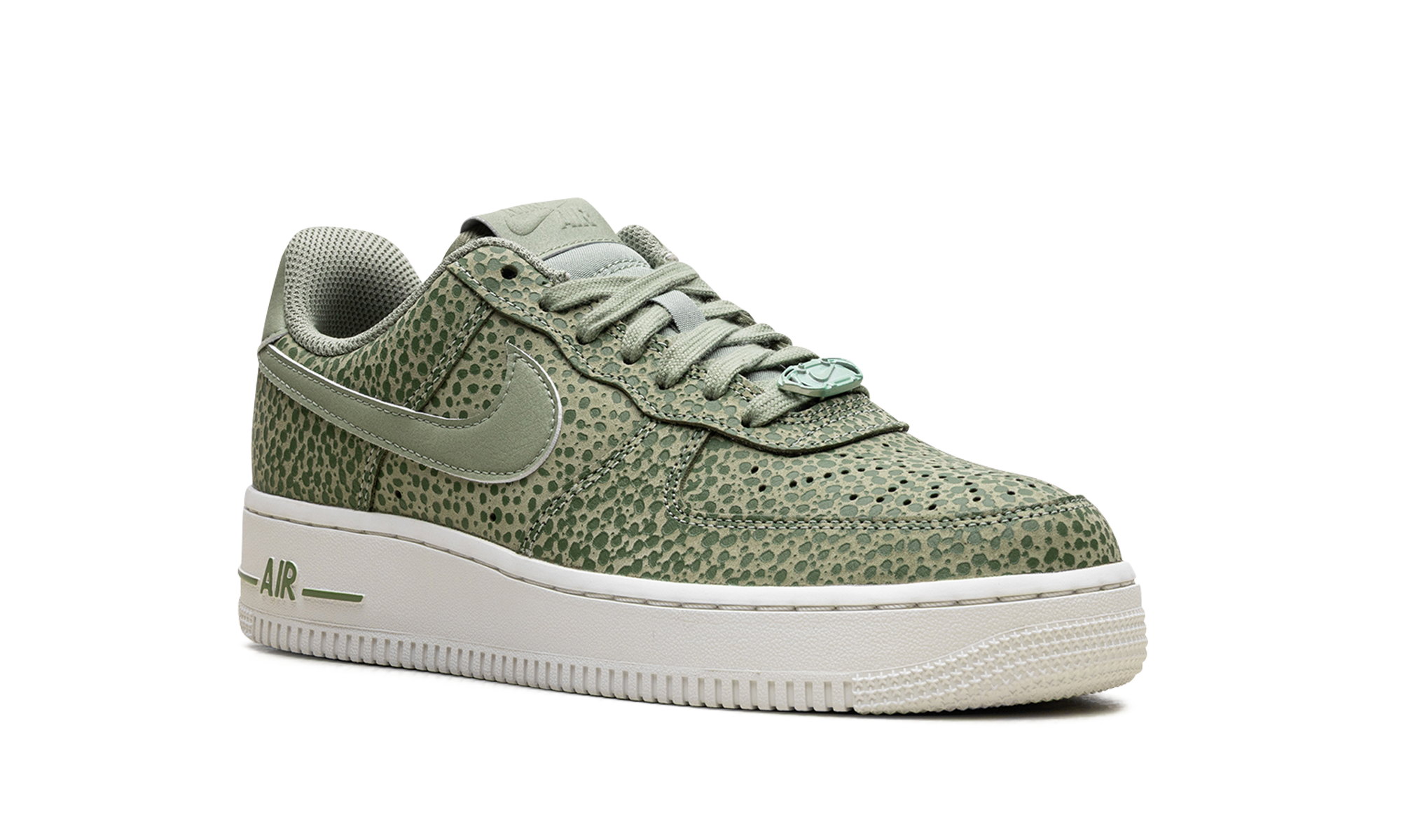 AIR FORCE 1 &