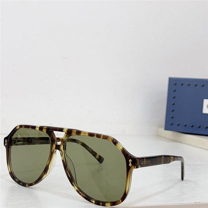Gucci GG1042 Sunglasses feature a rectangular Pilot ✨