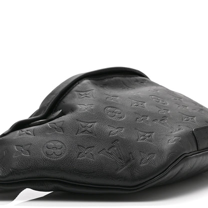 Calfskin Monogram Shadow Discovery Bumbag Black