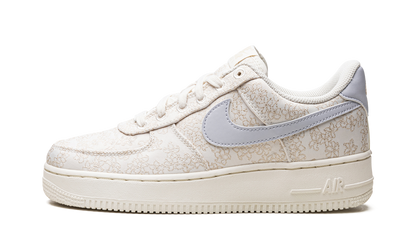 AIR FORCE 1 &