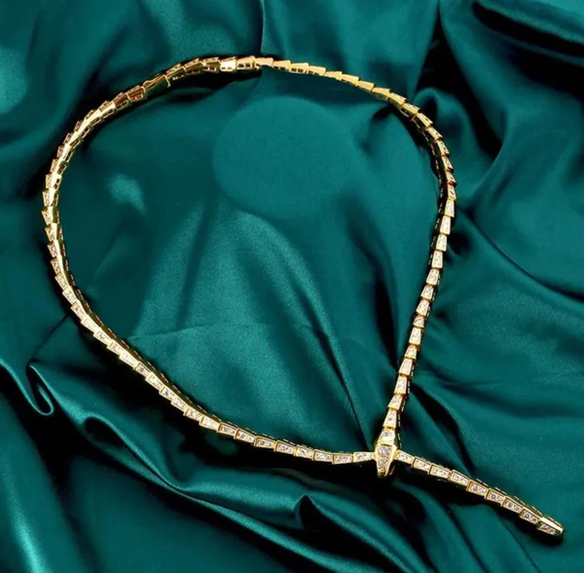 BVLGARI SERPENTI VIPER NECKLACE 18K Gold Plated Women's Jewelry GOLD-ROSE-WHITE  ✨