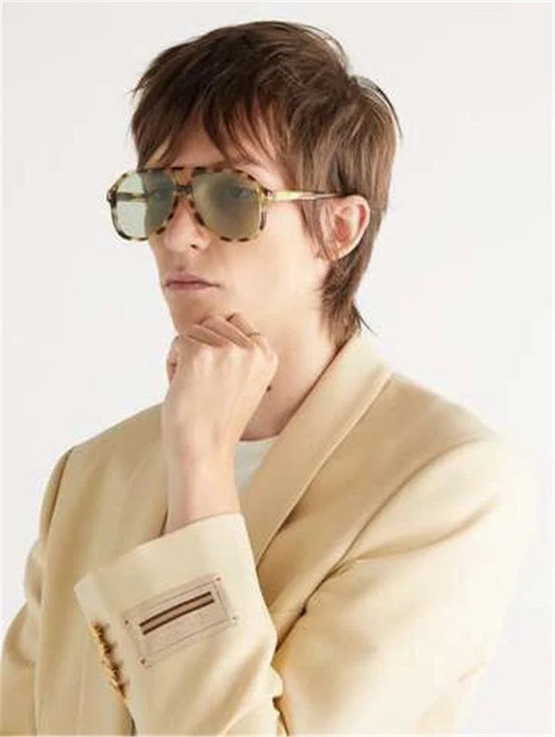 Gucci GG1042 Sunglasses feature a rectangular Pilot ✨