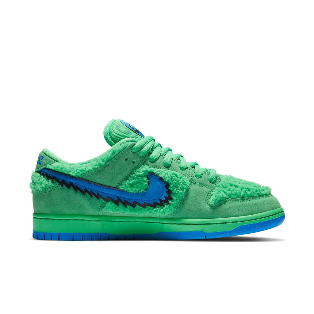 Nike x Grateful Dead SB Dunk Low ‘Green Bear’