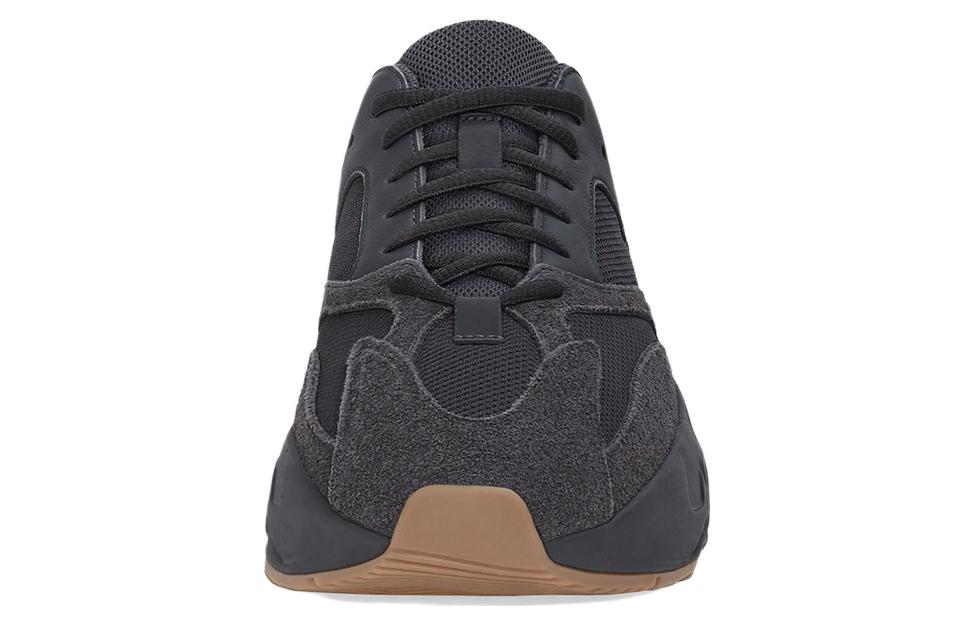 Adidas Yeezy Boost 700 ‘Utility Black’