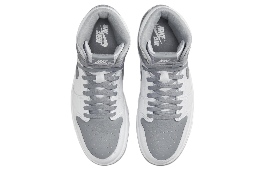 Air Jordan 1 Retro High OG ‘Stealth’