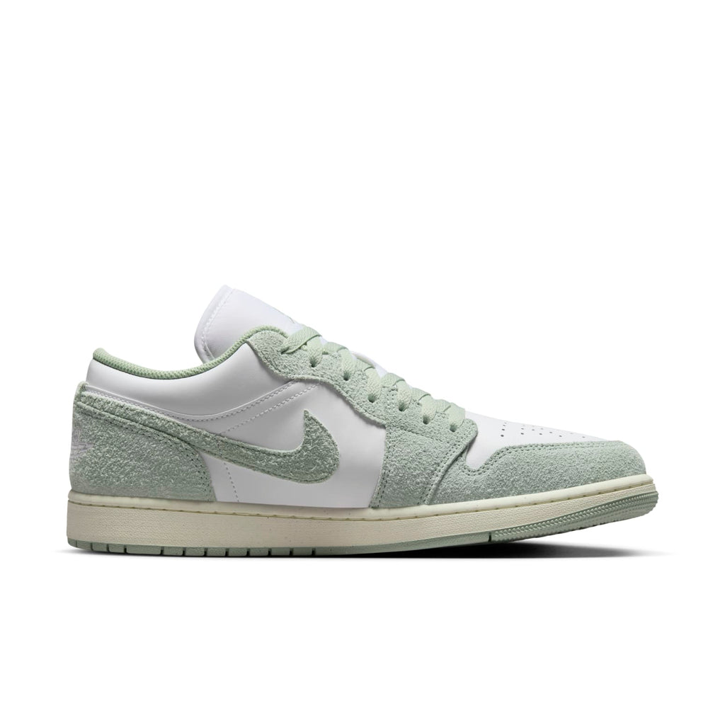 Air Jordan 1 Low SE ‘White Seafoam’