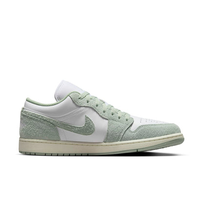 Air Jordan 1 Low SE ‘White Seafoam’