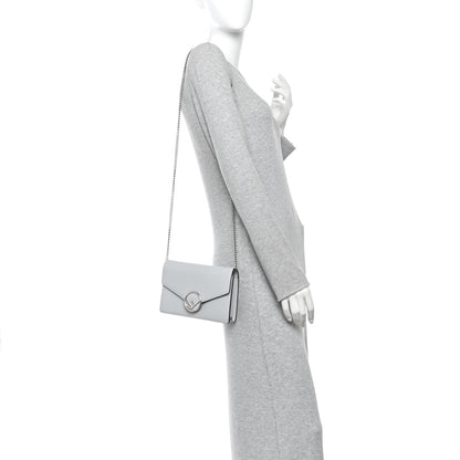 Vitello Cruise F is Fendi Medium Envelope Wallet on Chain Grigio Perla