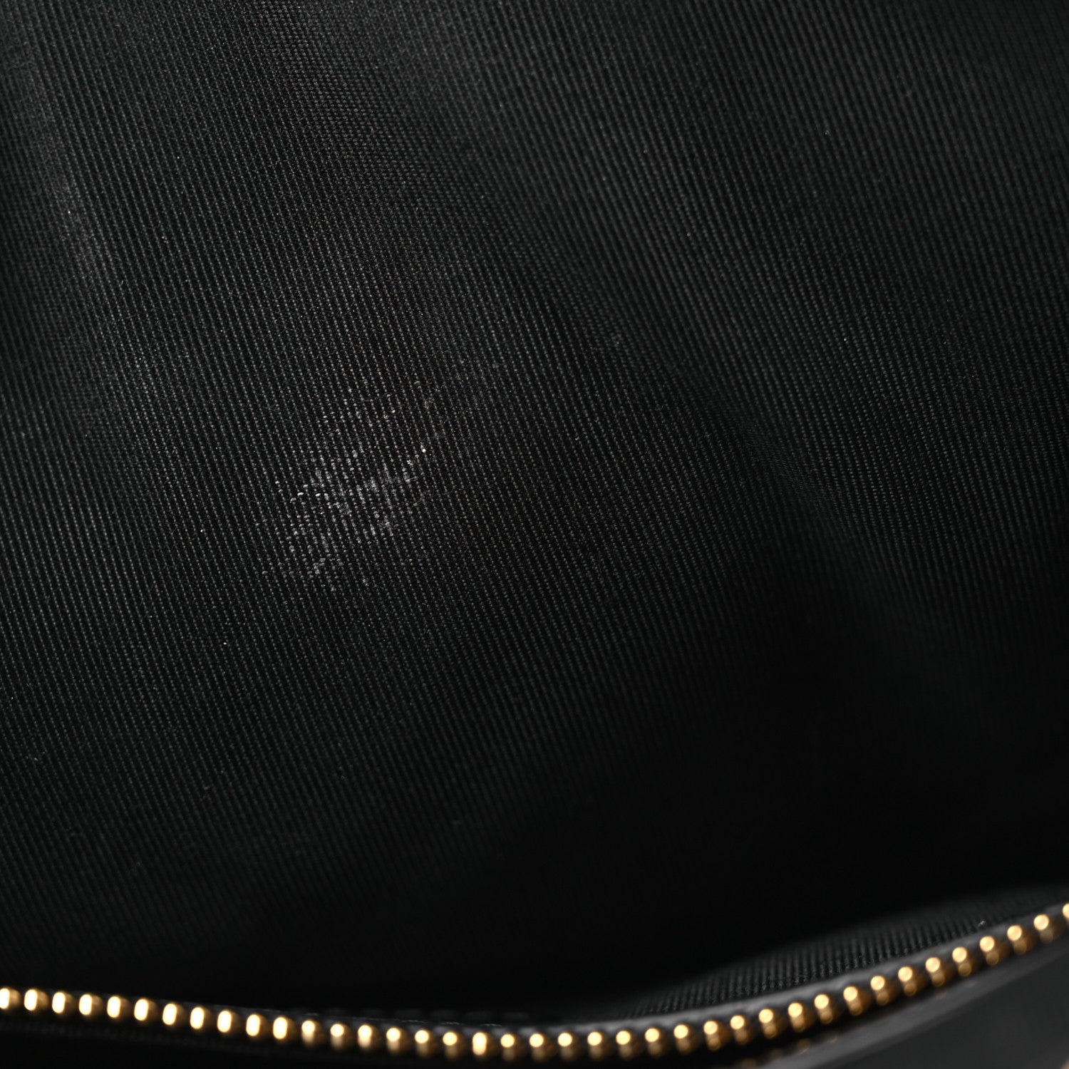 Sequins Medium 19 Pouch Silver