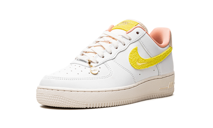 AIR FORCE 1 &
