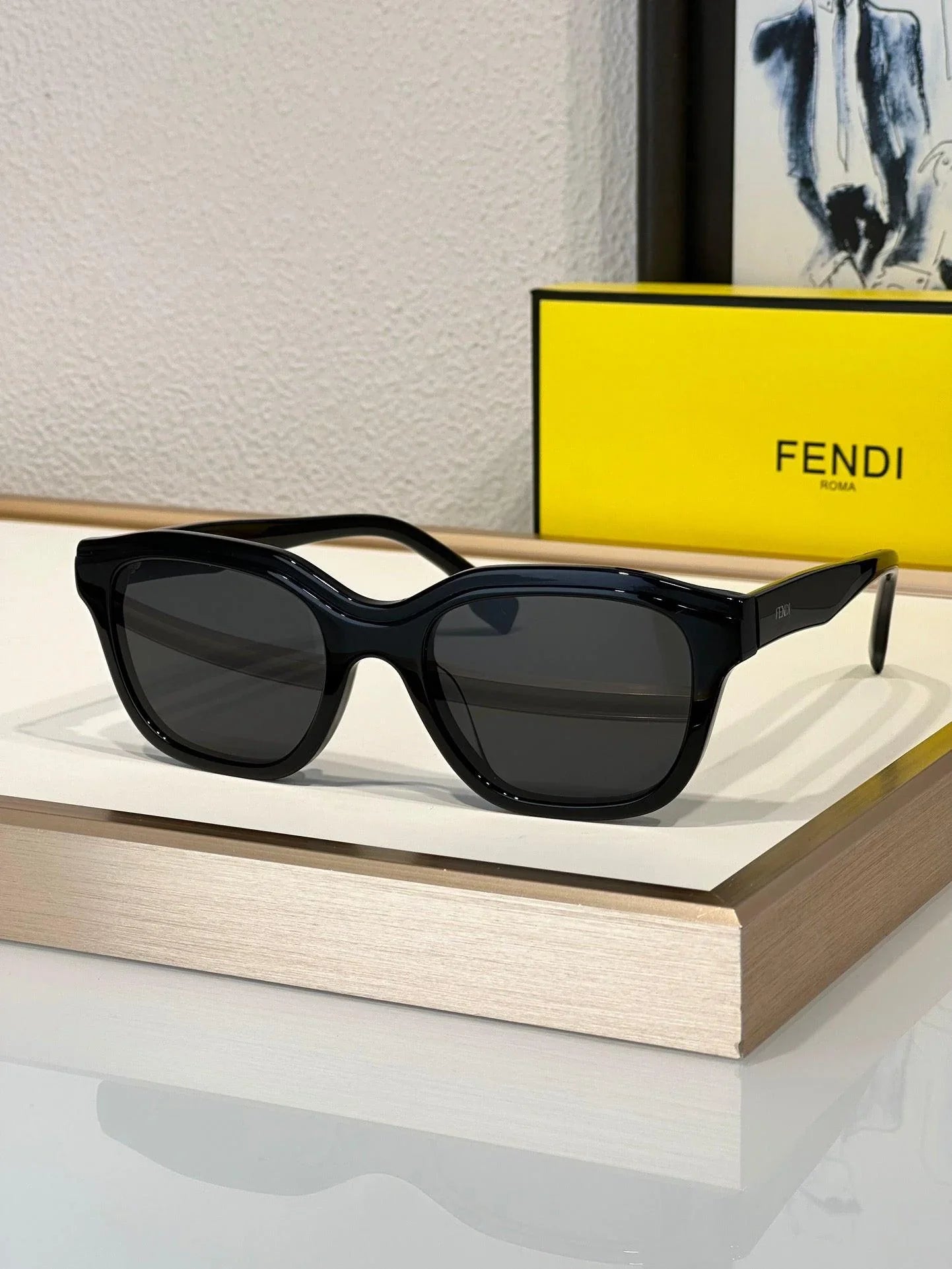 Fendi FE 40077I Men&