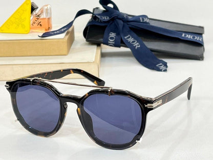 DIOR HOMME Dior BlackSuit RI DM 40010I Sunglasses ✨