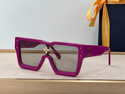 Louis Vuitton Limited Edition CYCLONE  Sunglasses ✨