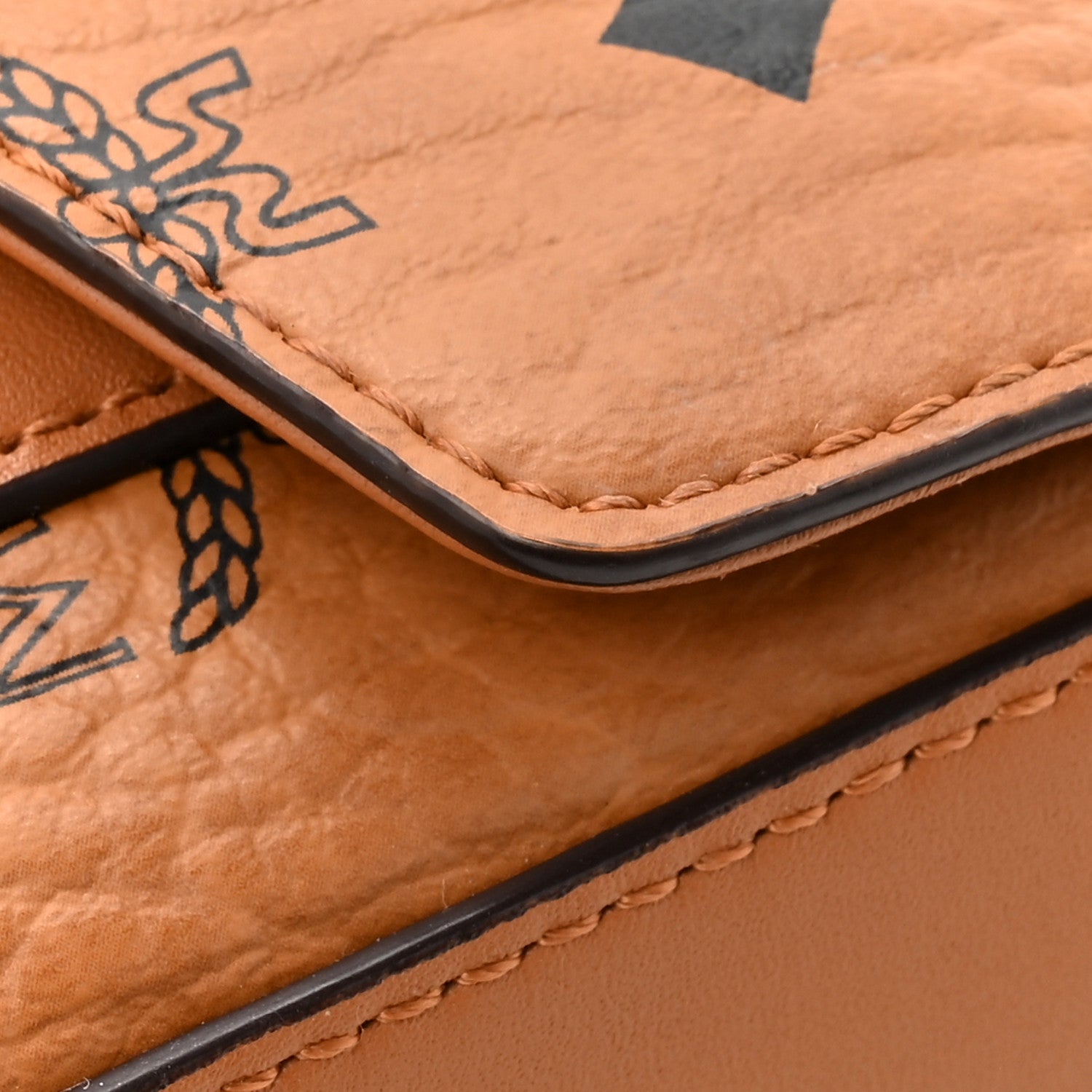 Visetos Small Millie Crossbody Belt Bag Cognac
