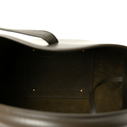 Shiny Calfskin Le 37 Bucket Bag Deep Musk