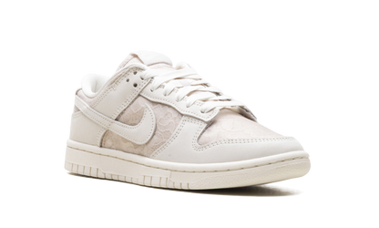 Dunk Low WMNS "Lace Pack - Soft Pearl" HJ5870 100