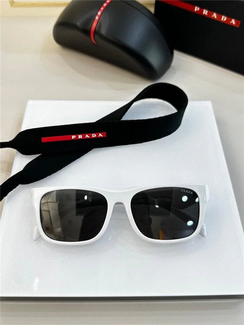 ❤️🖤PRADA SP22 Sunglasses