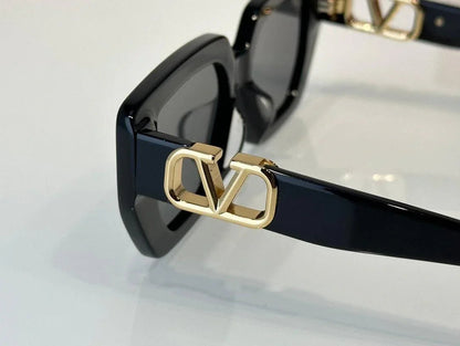 Valentino Cat-Eye Acetate VLogo Frame VAA 2238 Sunglasses✨