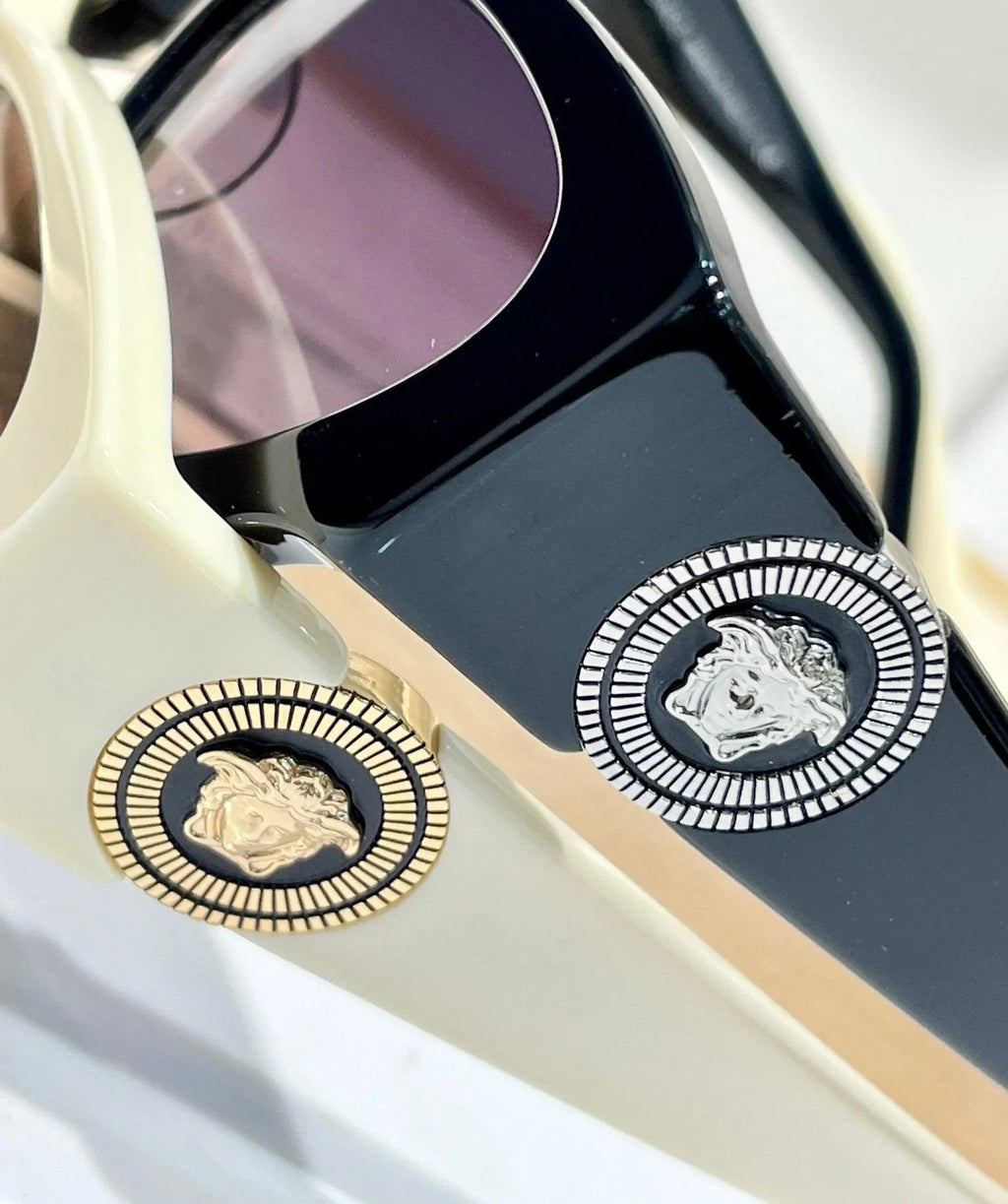 VERSACE MEDUSA RUNWAY SQUARED 9608 Sunglasses Women's✨