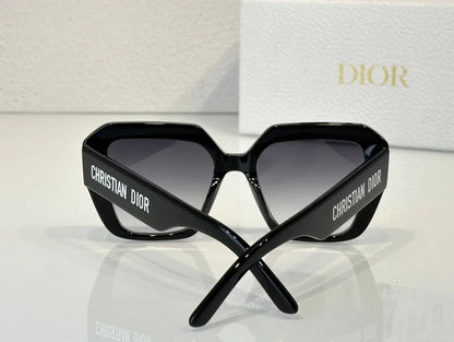 DIOR Square Wildior S3U Sunglasses✨