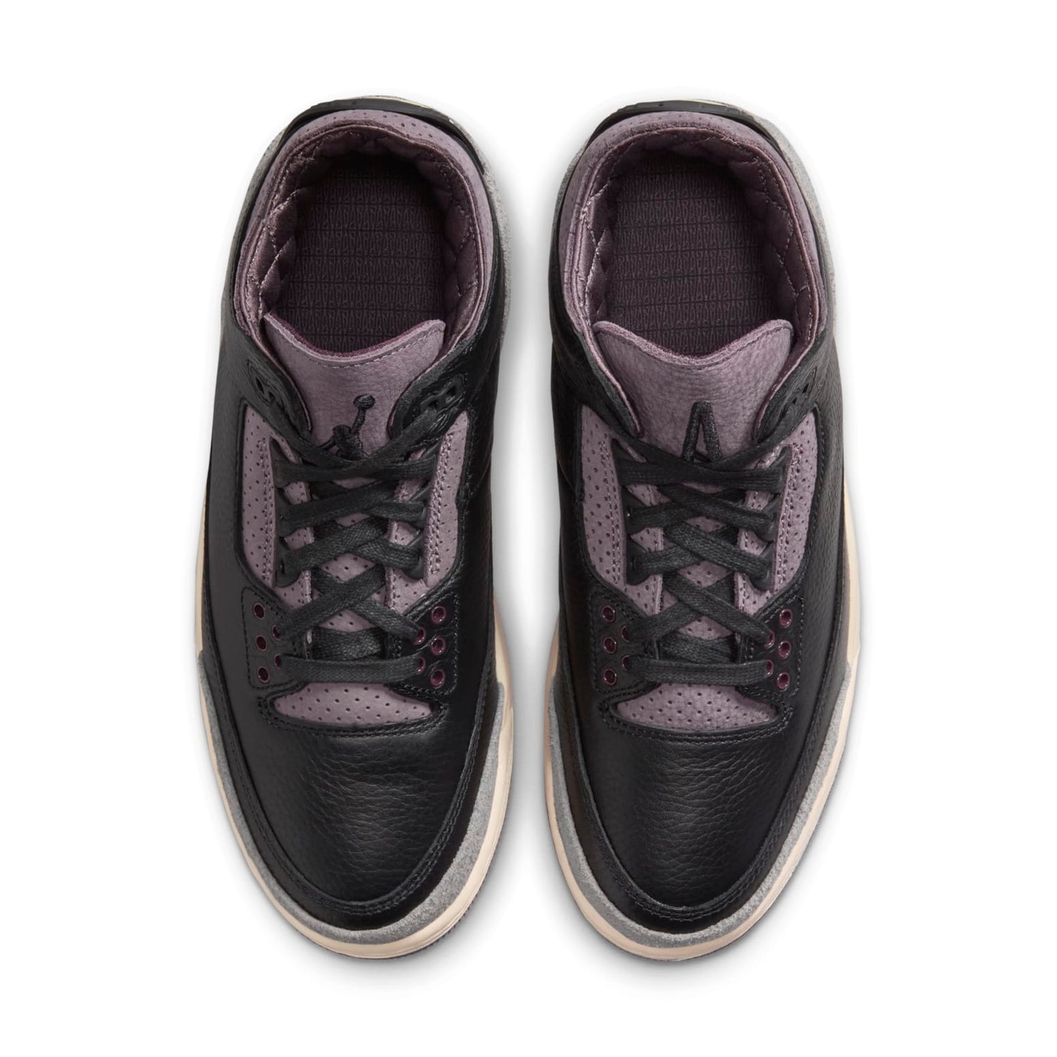 Air Jordan 3 Retro OG SP x A Ma Maniere ‘Black Violet Ore’