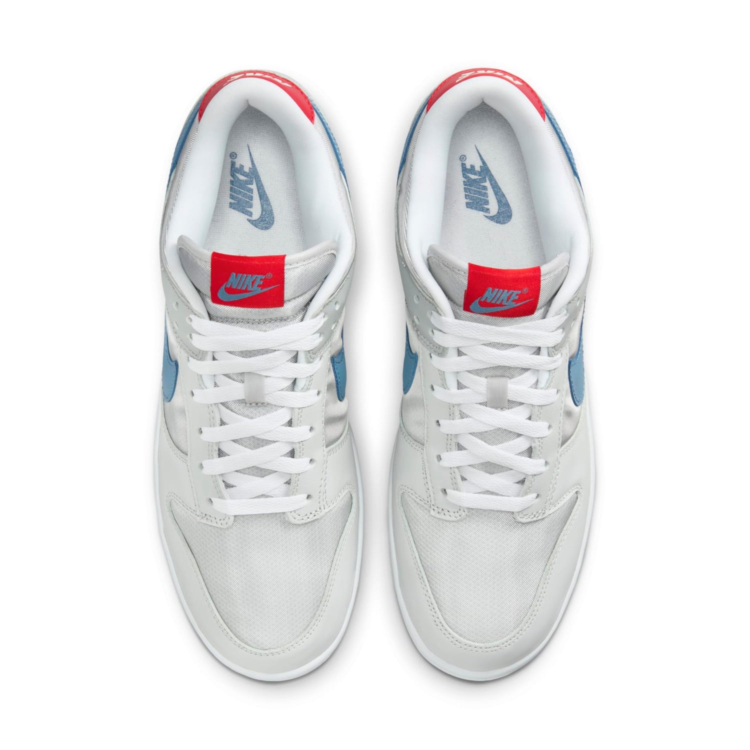 Nike Dunk Low ‘Silver Surfer’
