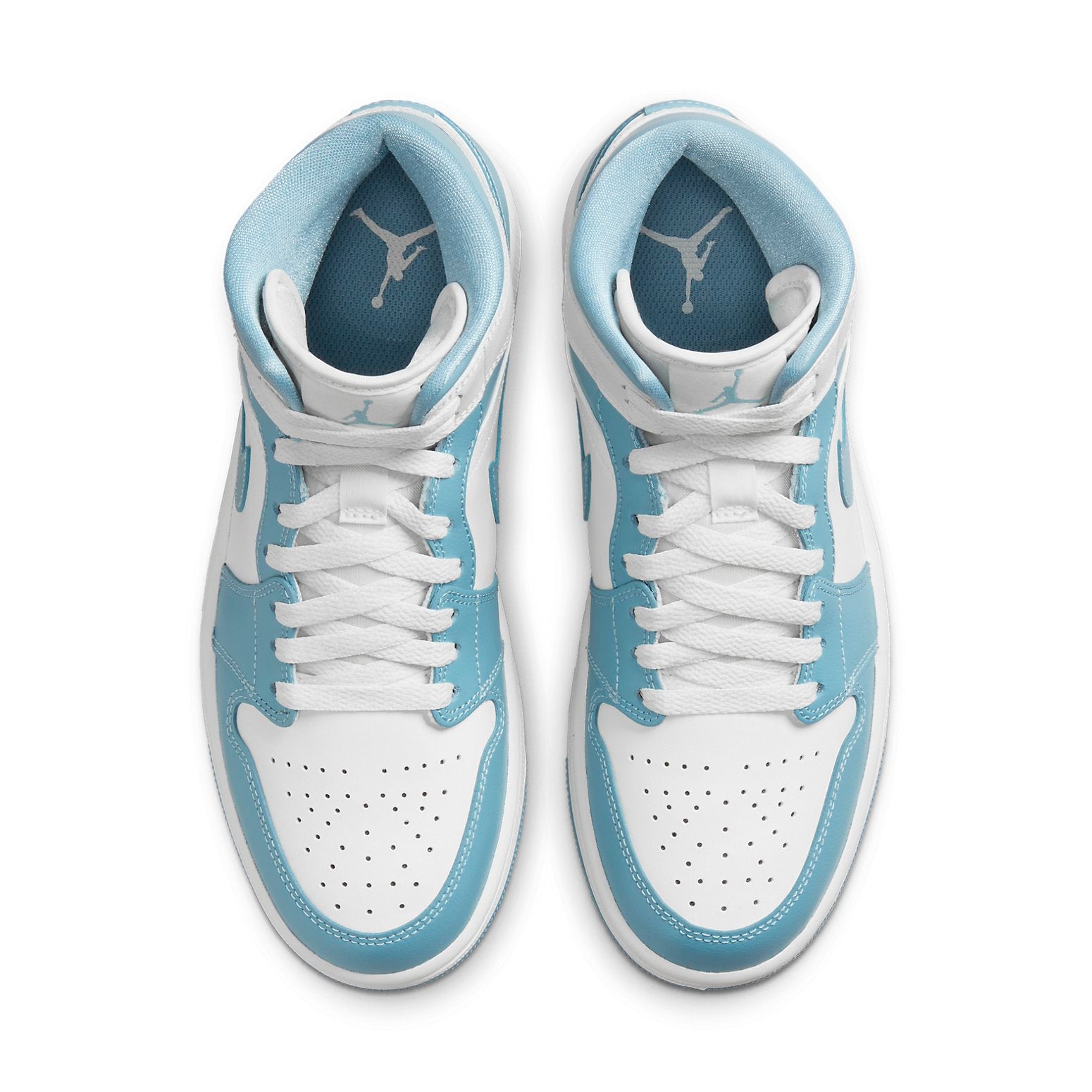 Air Jordan 1 Mid ‘University Blue 2022’