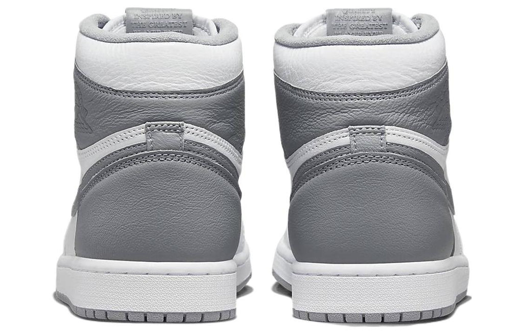 Air Jordan 1 Retro High OG ‘Stealth’