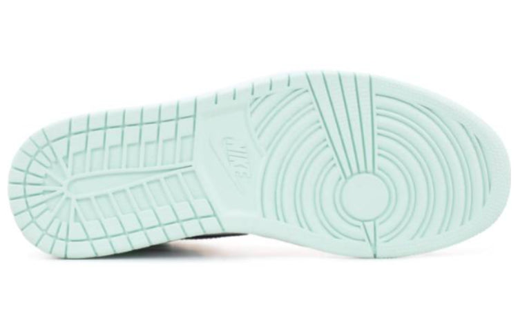 Air Jordan 1 Retro High OG NRG ‘Igloo’