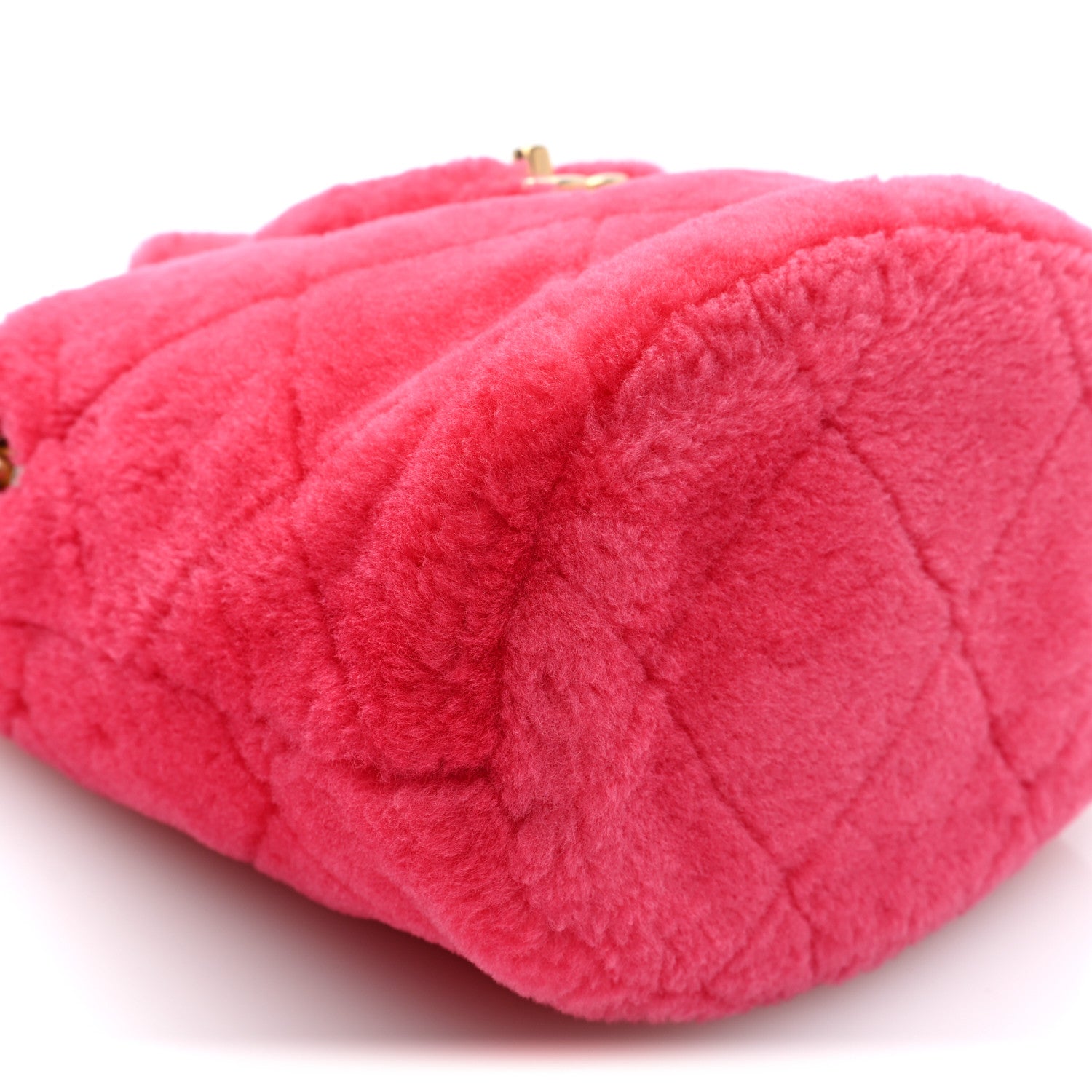 Shearling Quilted Bucket Bag Fuchsia