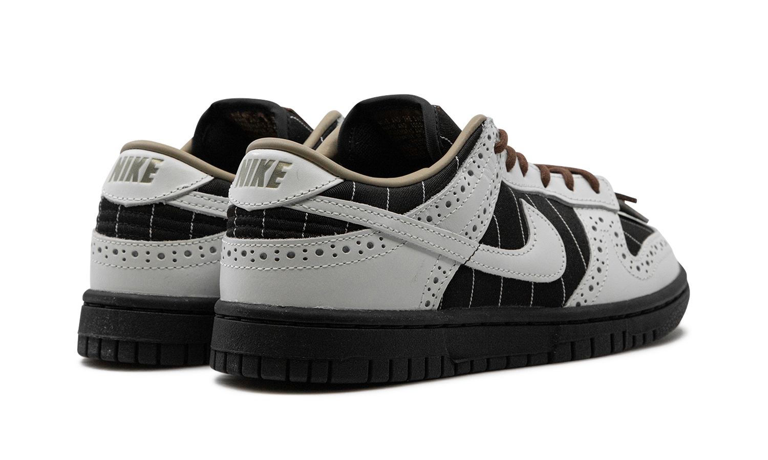 Dunk Low LX WMNS "Brogue Pinstripe" FV3642 010