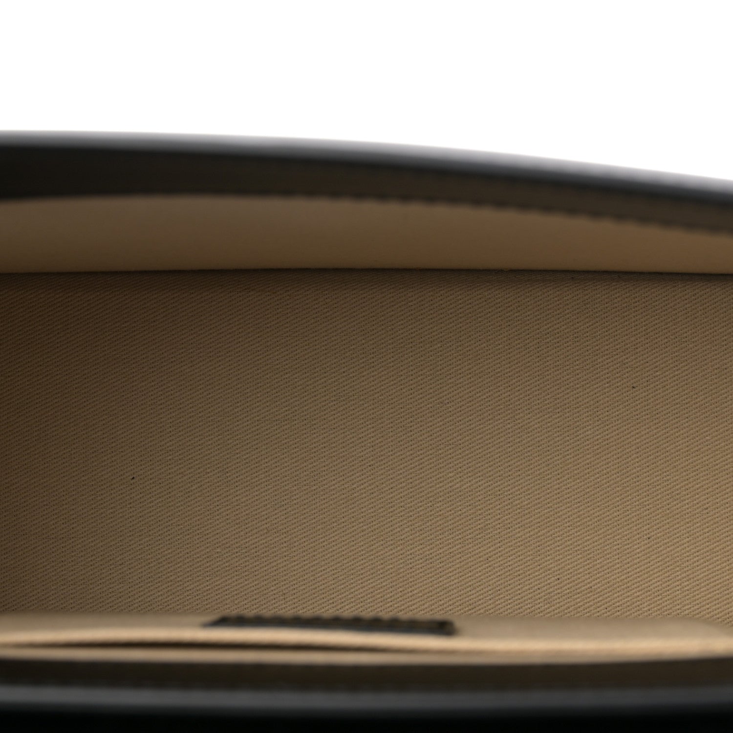 Smooth Calfskin Le Grand Chiquito Black