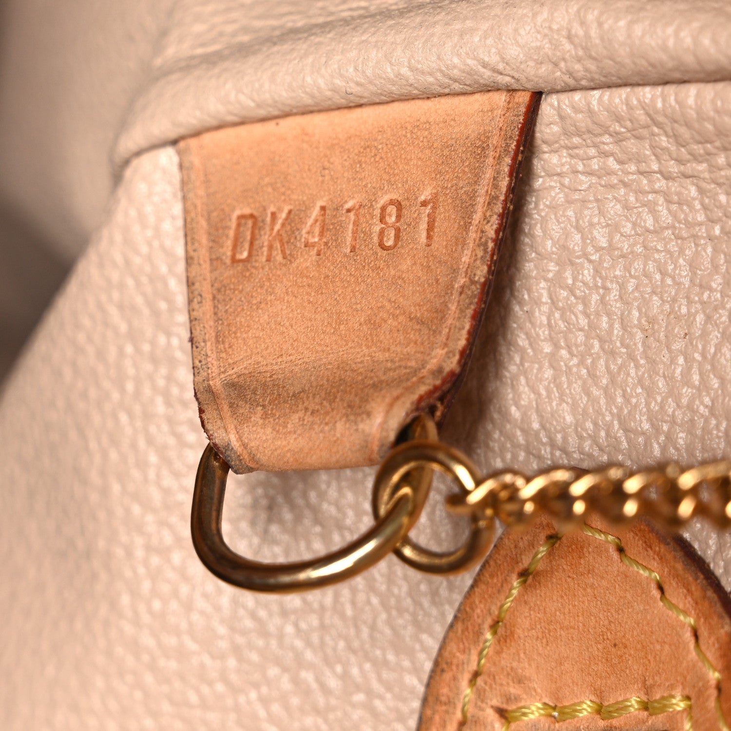 Monogram Petit Bucket 23