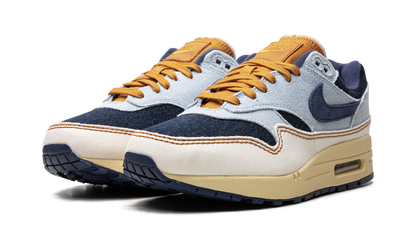 AIR MAX 1 &