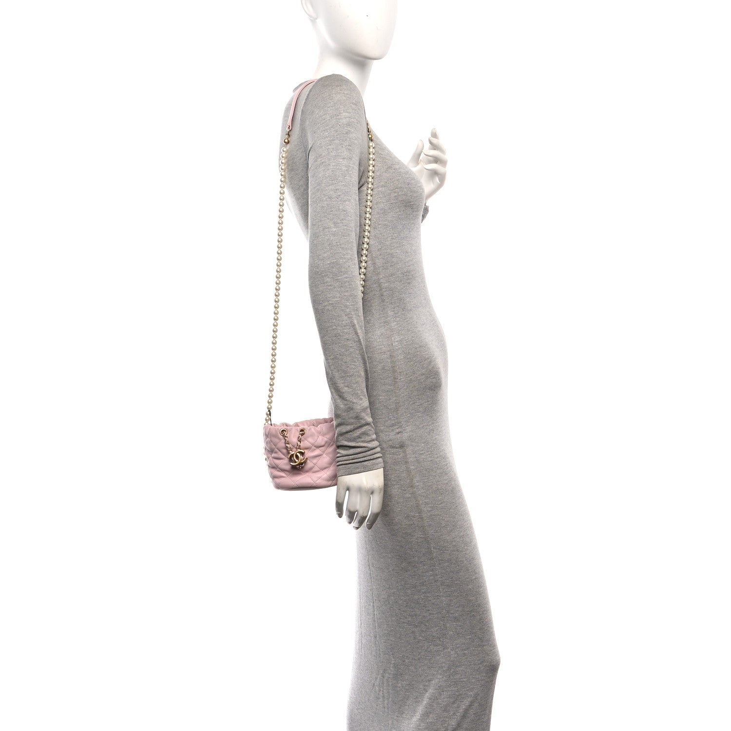 Calfskin Quilted Pearl Mini About Pearls Drawstring Bucket Light Pink