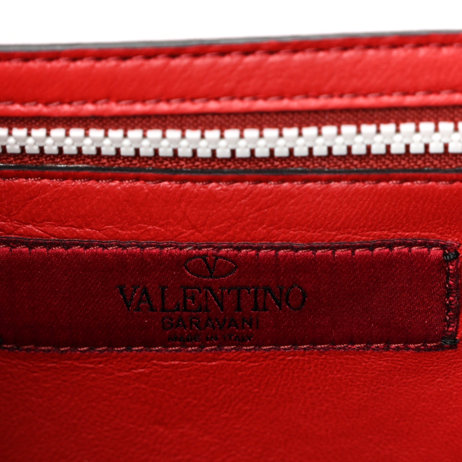 Lambskin Free Rockstud Spike Wallet on Chain Optic White