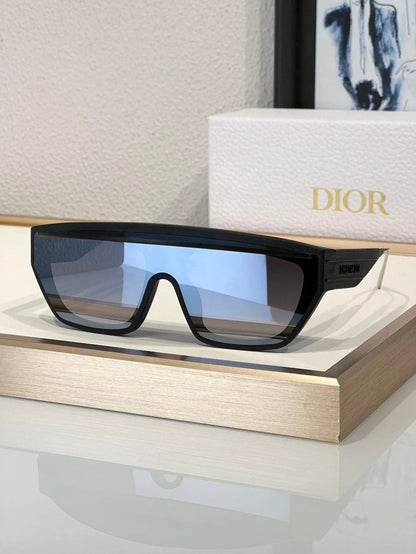 DIOR HOMME DiorClub M7U Women&