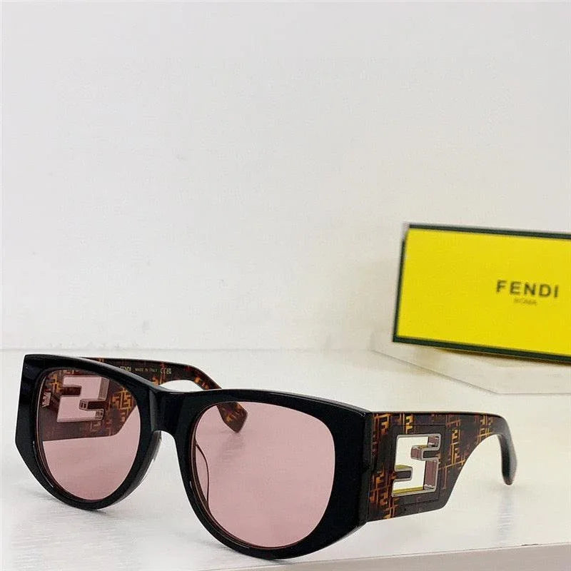 Fendi BAGUETTE FE 40109 I 01A Oval Sunglasses Women&