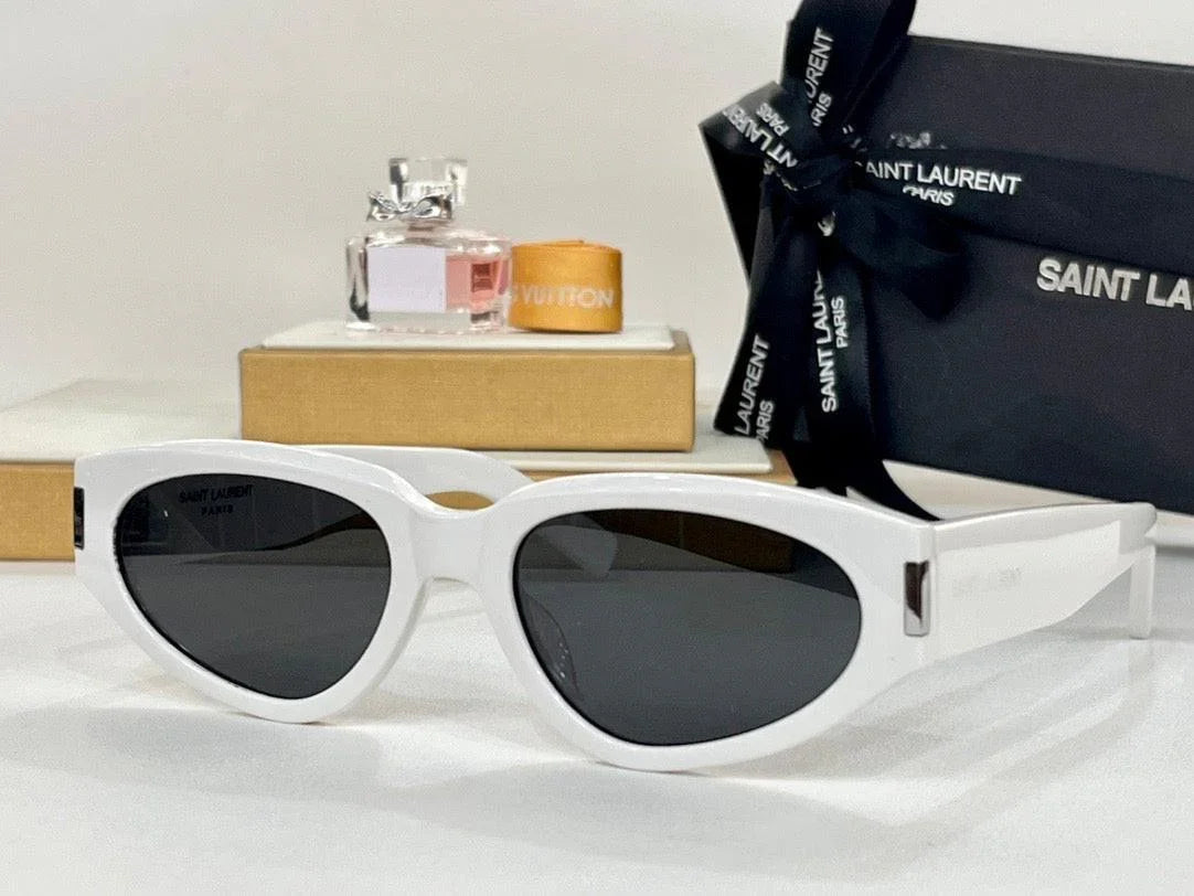 Saint Laurent SL 618 Women's Sunglasses✨