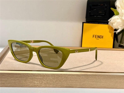 FENDI Foldable acetate sunglasses FD40089✨