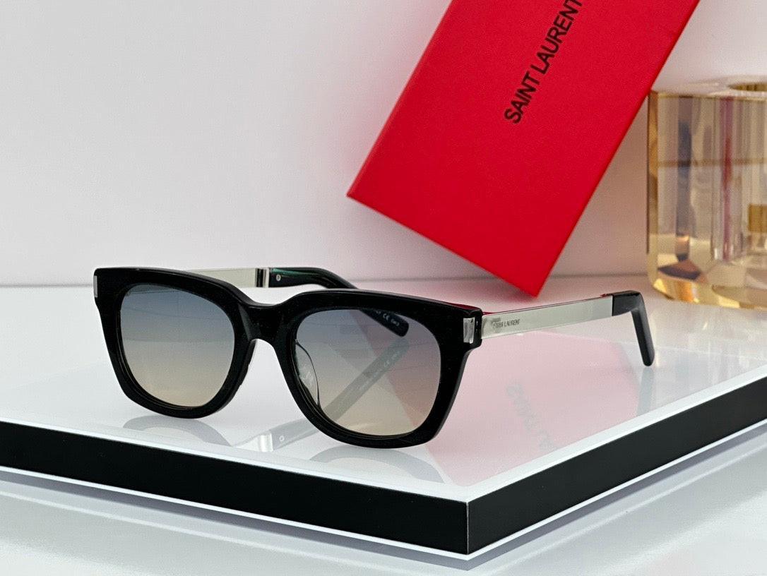 Saint Laurent Eyewear SL 582 square-frame Sunglasses✨