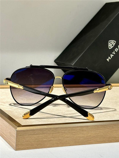 Maybach – The Hawk  62mm Men&