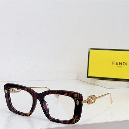 FENDI Roma FD40211 Sunglasses shape Women&