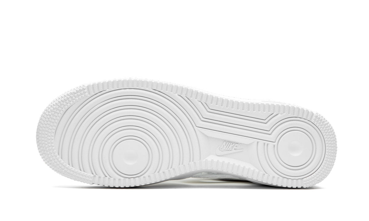 AIR FORCE 1 &