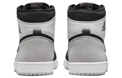 Air Jordan 1 Retro High OG ‘Stage Haze’