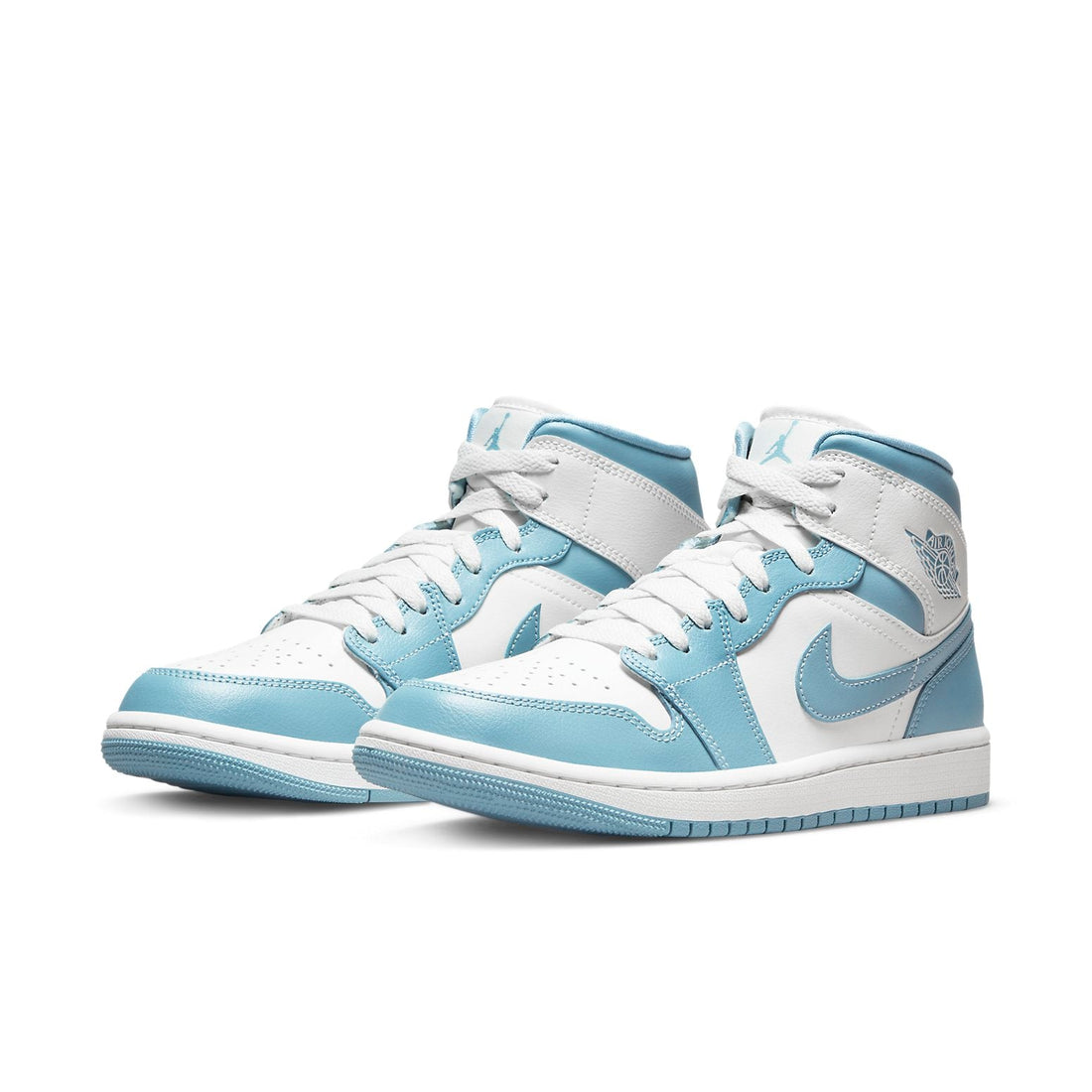 Air Jordan 1 Mid ‘University Blue 2022’