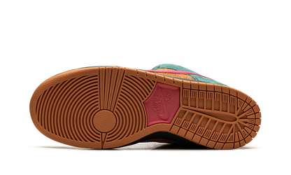 SB Dunk Low Pro "Green Noise Watermelon" HQ1625 301