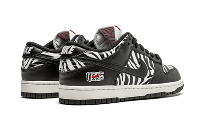 SB Dunk Low OG QS "Quarter Snacks" DM3510 001